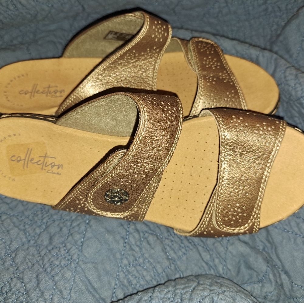 Clarks sandals 8.5